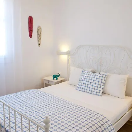 Myconian Princess Luxury *